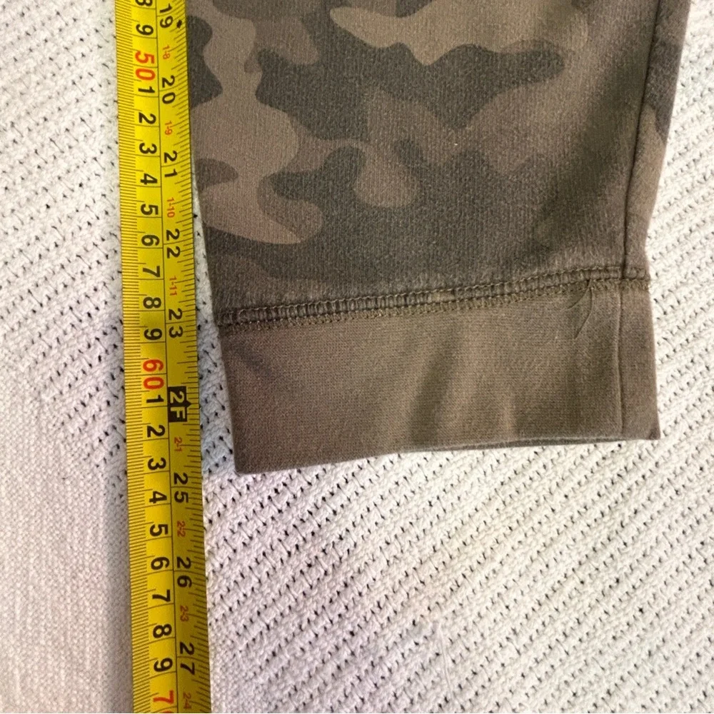 Eddie Bauer Men's XL Brown Camouflage Crewneck Sweatshirt Outdoor lounge Cozy - Picture 11 of 11